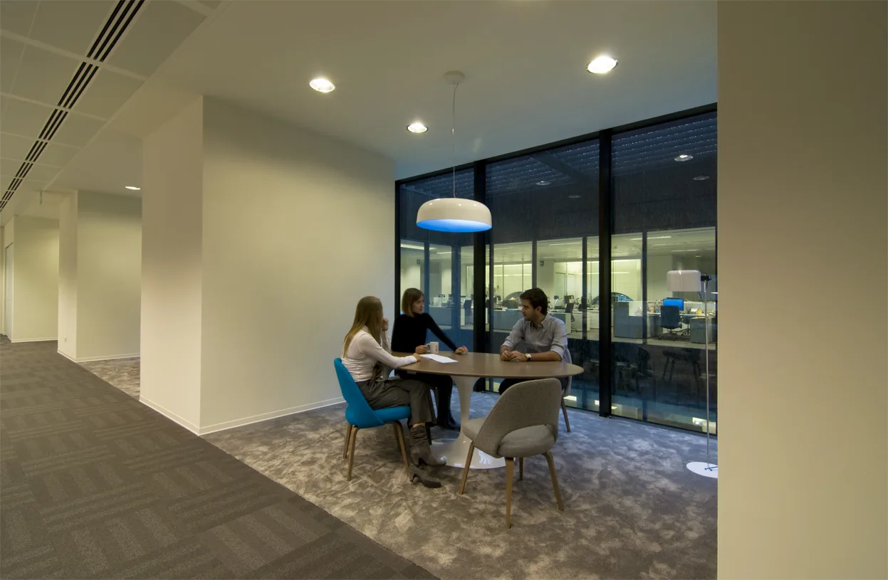 Level 2 panoramic interior showing the complete floor with heritage and contemporary elements