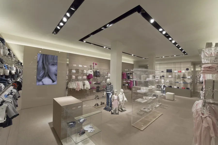 Giorgio Armani Retail Programme