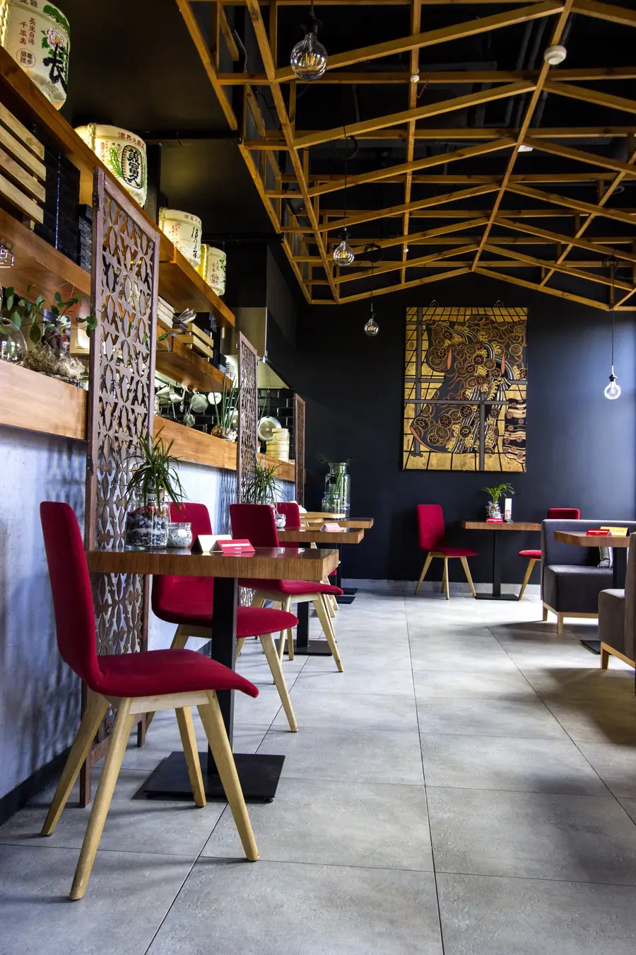 Interior: dining floor overview from bar zone, looking down dining hall toward windows, Klimt panel and lattice